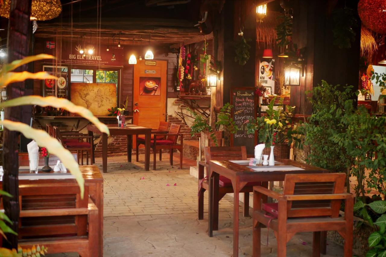 Big Elk Steak House - Homestay トラート エクステリア 写真